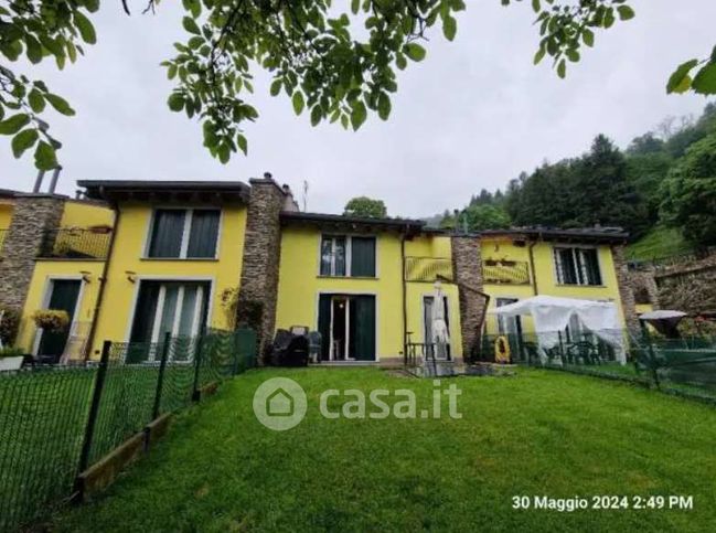 Villetta a schiera in residenziale in Via San Michele 10