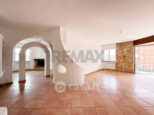 Appartamento in residenziale in Via Pantano 8