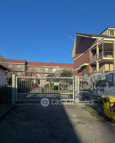 Box/posto auto in residenziale in Via Giuseppe Verdi 33