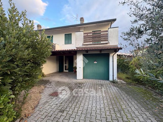 Appartamento in residenziale in Via del Capricorno 72