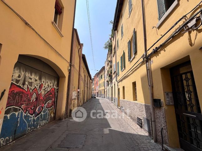 Box/posto auto in residenziale in 