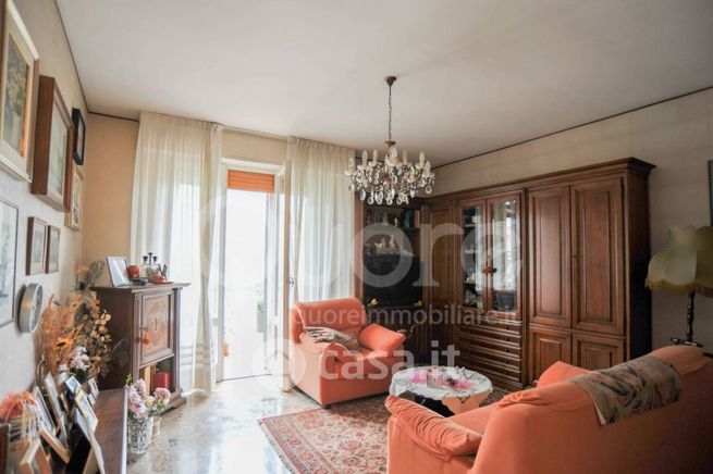 Appartamento in residenziale in Via Valentino Presani 16