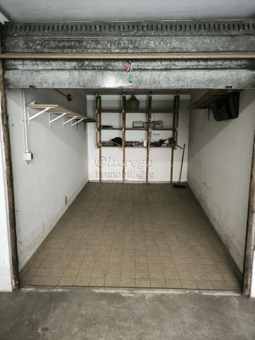 Box/posto auto in residenziale in Via Bruno Slongo