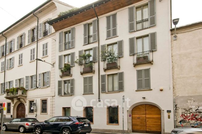 Ufficio in commerciale in Via Lanzone 49