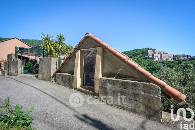 Casa indipendente in residenziale in Via Vincenzo Monti