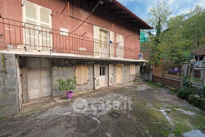 Villetta a schiera in residenziale in Strada Comba 6