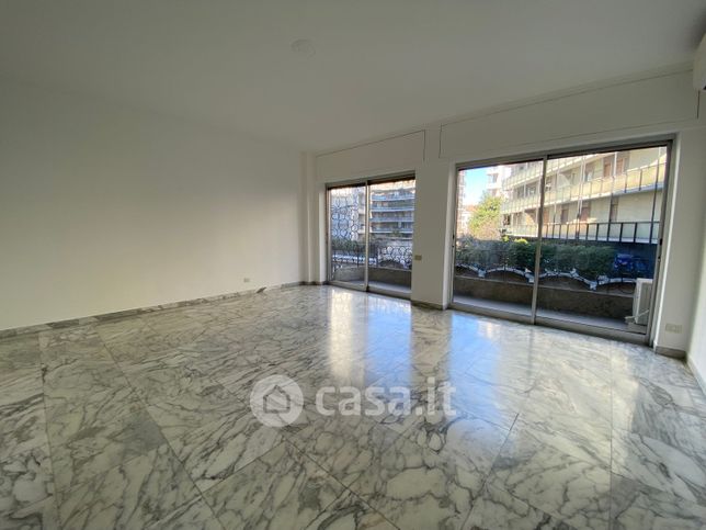 Appartamento in residenziale in Via Plinio