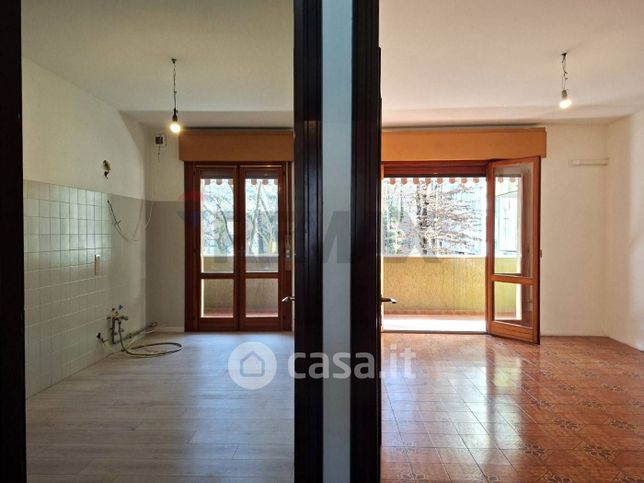 Appartamento in residenziale in Via John Fitzgerald Kennedy 11