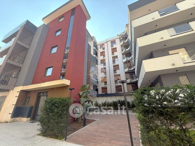 Box/posto auto in residenziale in Corso Umberto I 535