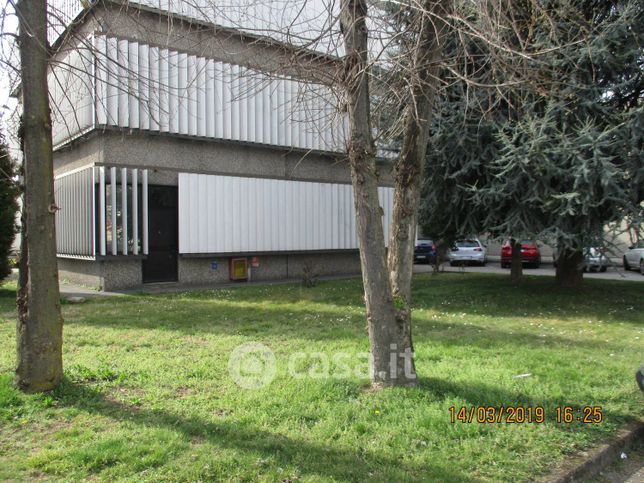 Ufficio in commerciale in Via San Carlo
