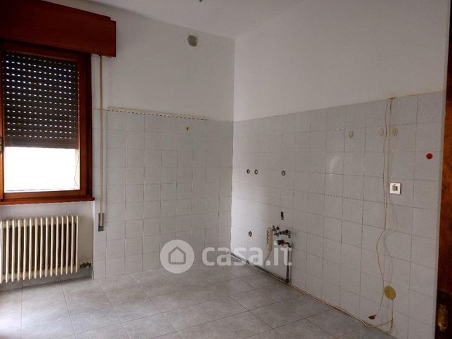 Appartamento in residenziale in Via Abbazia