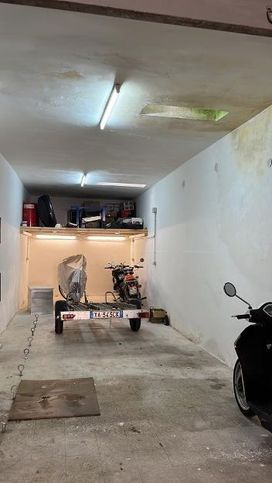 Box/posto auto in residenziale in Via Lupiae 27