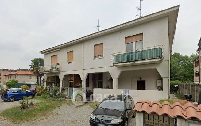 Appartamento in residenziale in Via Lambro 22