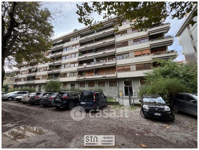 Appartamento in residenziale in Viale degli Angeli 34