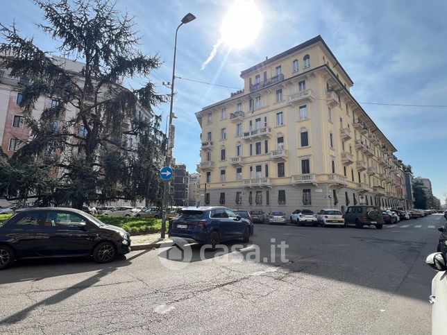 Appartamento in residenziale in Via Bronzino 20