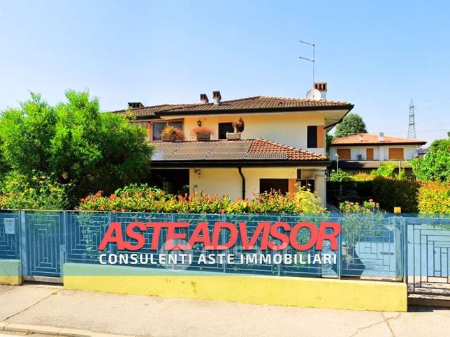 Villa in residenziale in Via Veronese 6