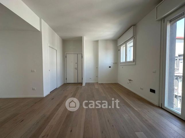 Appartamento in residenziale in Viale della Pace