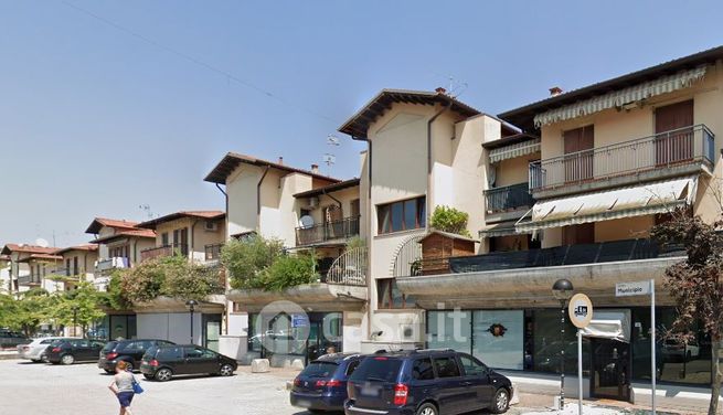 Appartamento in residenziale in Via Papa Paolo VI 54