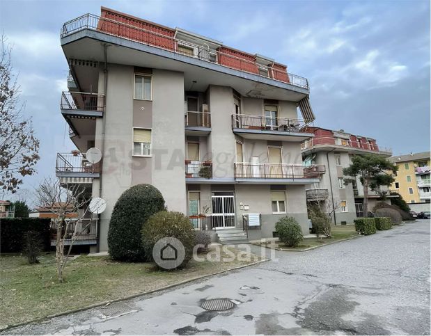 Appartamento in residenziale in Via E. Villoresi 33