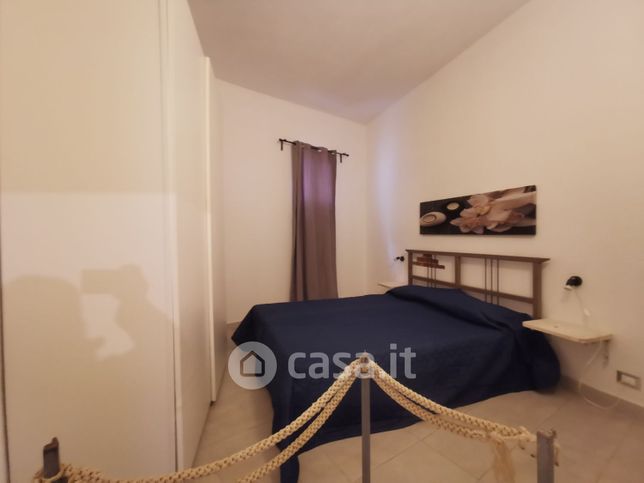 Casa indipendente in residenziale in Piazza SANT'OLIVA