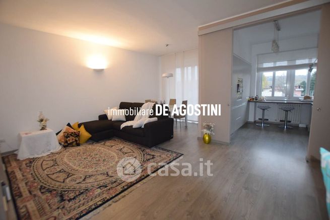 Appartamento in residenziale in Via Monte Rosa 30