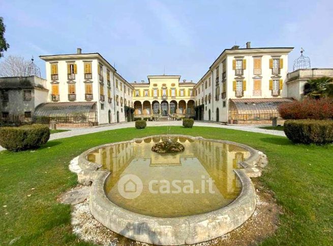 Villa in residenziale in Via Guglielmo Marconi