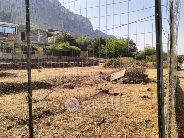 Terreno agricolo in commerciale in Via L 17