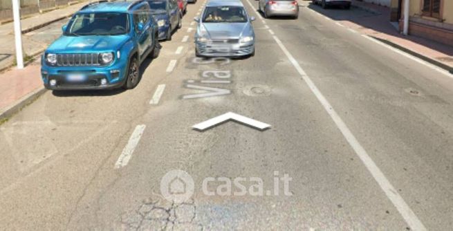 Box/posto auto in residenziale in Via Stamira