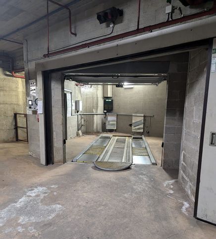 Box/posto auto in residenziale in Via Gianbattista Bogino 11
