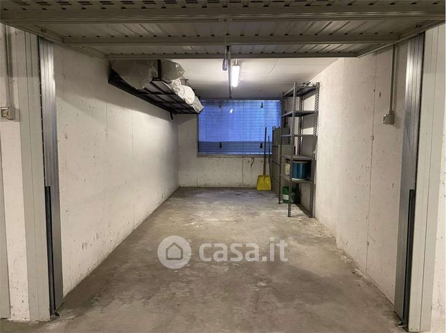 Box/posto auto in residenziale in 