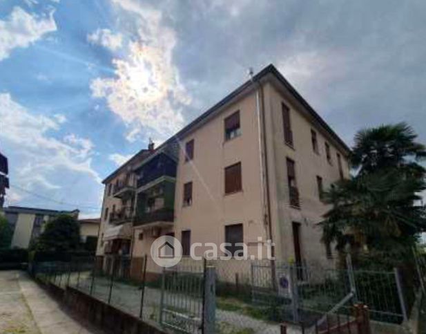 Appartamento in residenziale in Via Dante di Nanni