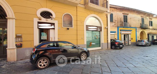Attivitã /licenza (con o senza mura) in commerciale in Via San Francesco D'Assisi
