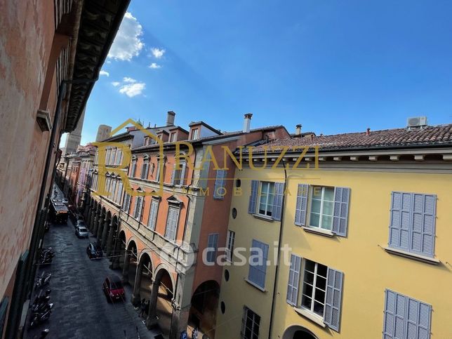 Attico/mansarda in residenziale in Strada Maggiore 17