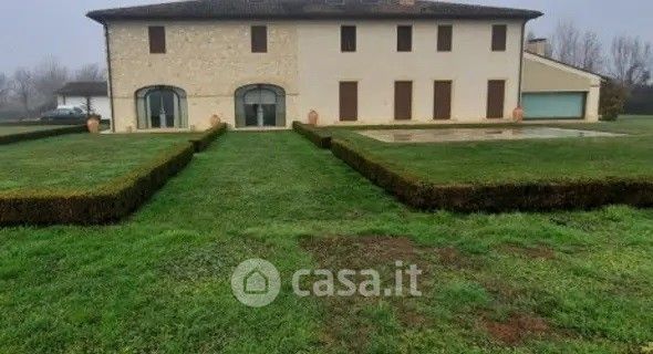 Appartamento in residenziale in Via Ponte Napoleone 17