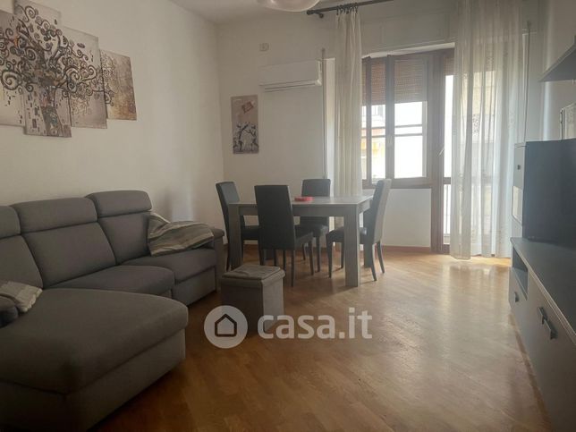 Appartamento in residenziale in Via Luigi Canepa