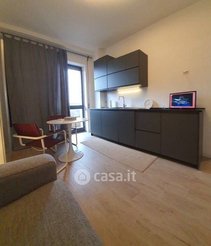 Appartamento in residenziale in Via Caduti Sul Lavoro 61