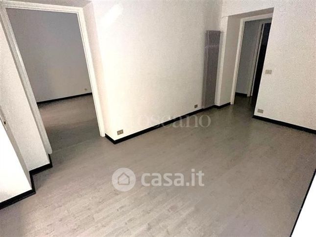 Ufficio in commerciale in Via Galeazzo Alessi