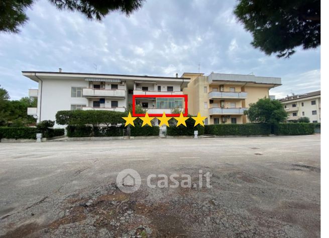 Appartamento in residenziale in Via Varese