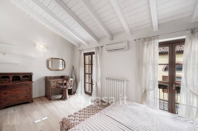 Appartamento in residenziale in Via Volturno 93