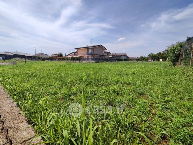 Terreno agricolo in commerciale in Via Don Nicola Mazza