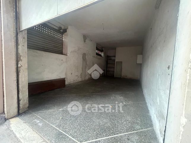 Box/posto auto in residenziale in Via Laviosa 17