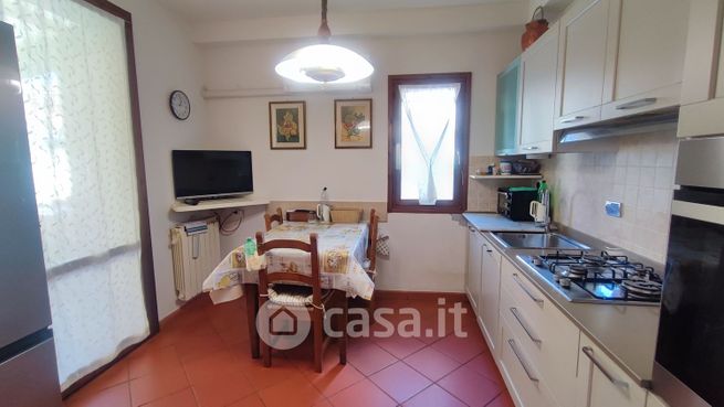 Appartamento in residenziale in Via San Pertini
