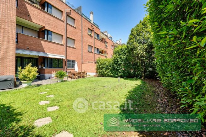 Appartamento in residenziale in Via Marche 8