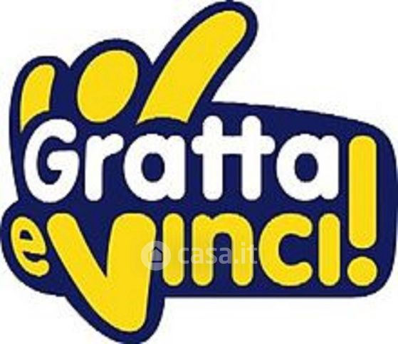 Attività/licenza (con o senza mura) in commerciale in SS724