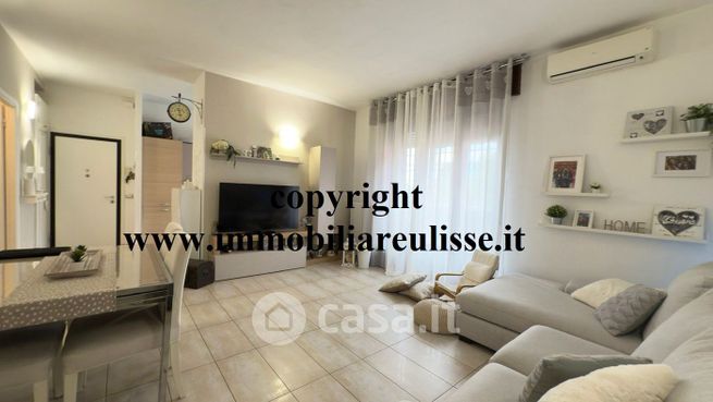 Appartamento in residenziale in Via Curiel