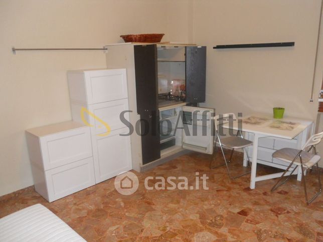 Appartamento in residenziale in Via Volturno