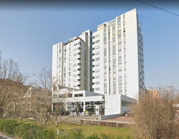 Ufficio in commerciale in Via Larga