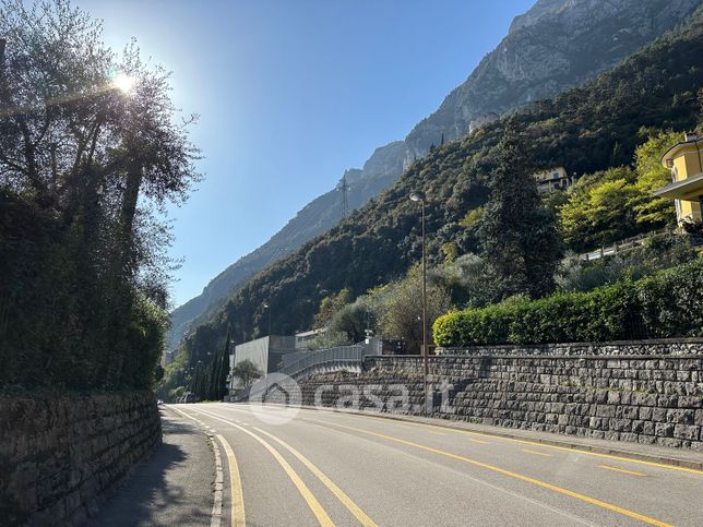 Garage/posto auto in residenziale in Via Monte Oro 13