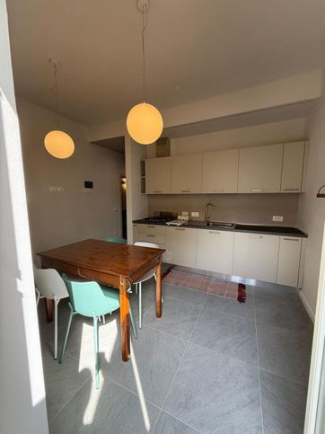 Casa indipendente in residenziale in 