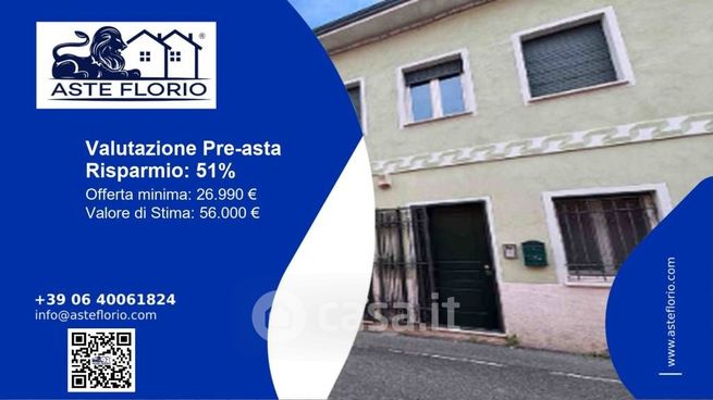 Ufficio in commerciale in Via Orefici